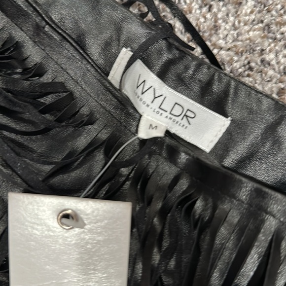 WYLDR NWT Fringe Black Skirt M (fits 4/6) - Picture 3 of 7